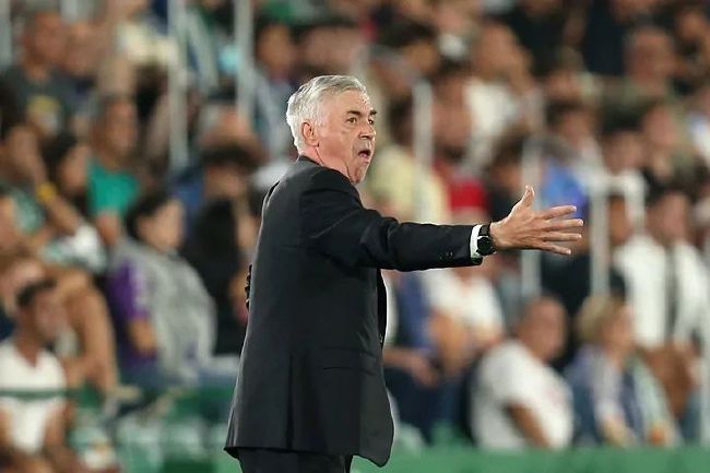 上半场比赛结束，纽卡斯尔1-1诺丁汉森林。